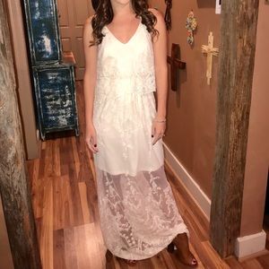 Beautiful lace high-low white dress!